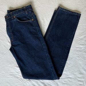 Men’s Levi 505 Dark Wash Straight Leg Size 33X34